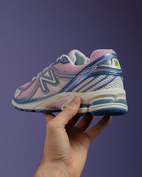 ハッシュ 🏀発売中🏀 ・A'One EP 【FZ8606-100】 ・Size：23.5〜27.5